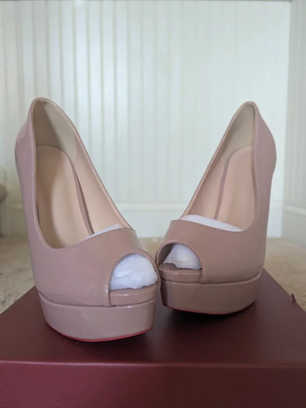 NWT Nude Patent Peep Toe Platform Stiletto Heels 7.5